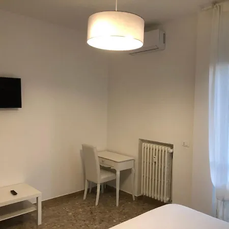 ベッド・アンド・ブレックファスト B&bononia View 3*